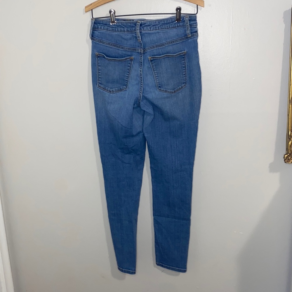 🛍️Trendy Comfy blue Jeans with no holes! - Picture 5 of 9